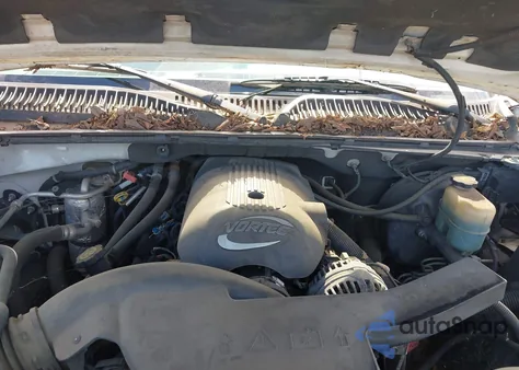 2002 Chevrolet Suburban K1500 from USA, damaged, VIN 3GNFK16Z02G204349